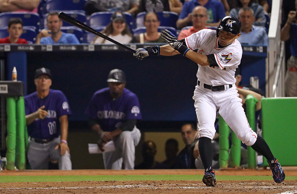 Ichiro to re-sign with Marlins, continue chase to 3,000 MLB hits