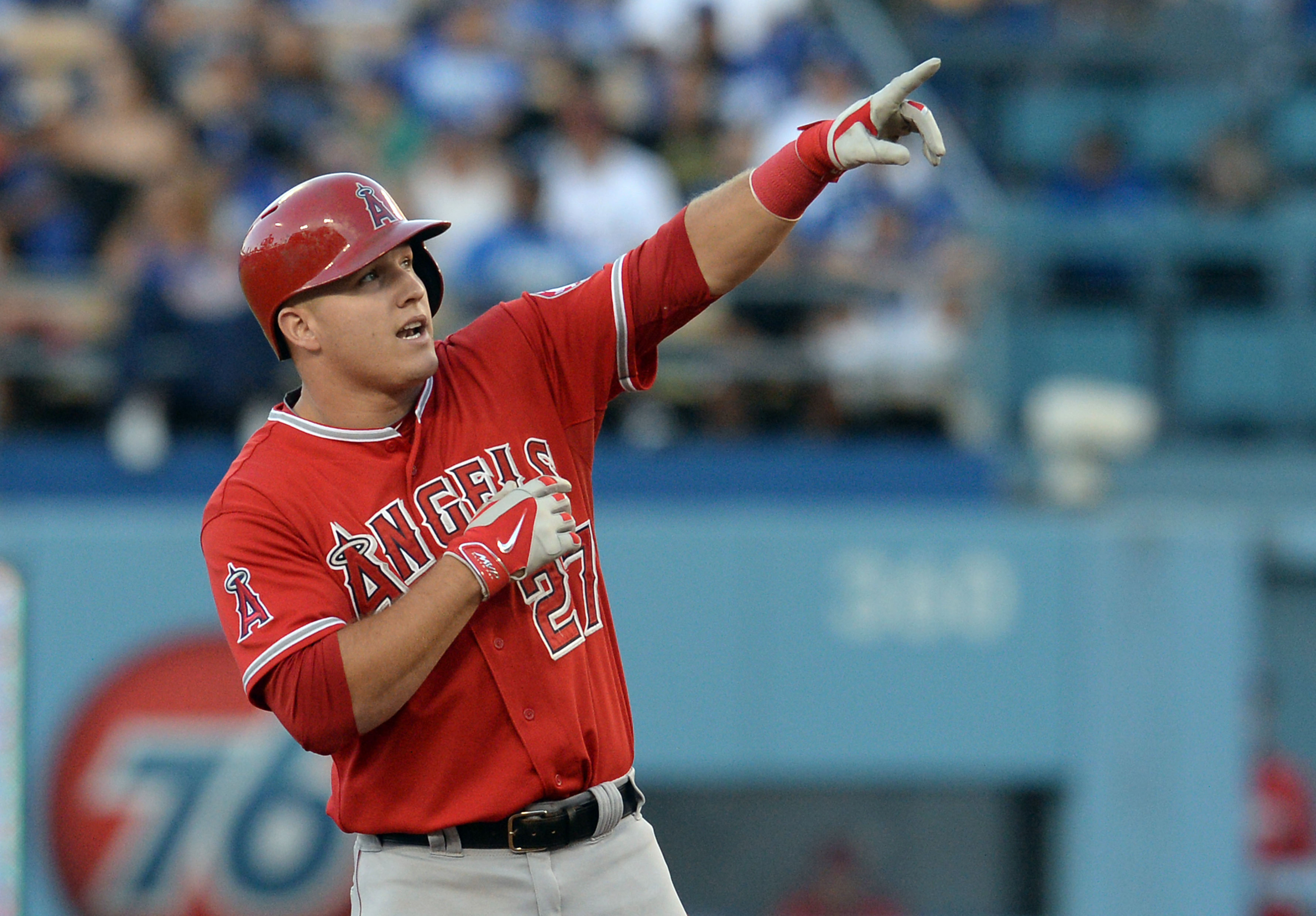 Yankees make sense for Mike Trout should he become available