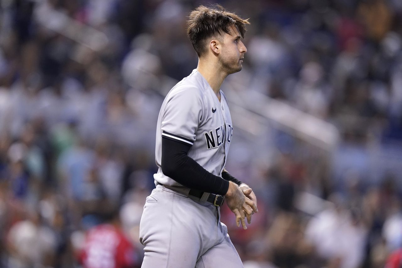 Why has Joey Gallo hit a skid with the Yankees?, Bronx Pinstripes